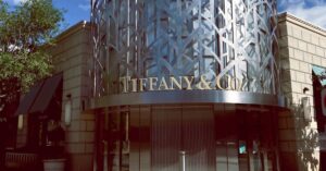 Luksusmuutto - Tutustu Pohjois-Texasin ylellisyysbrändien liikkeisiin Luksusmuutto Watchin avulla