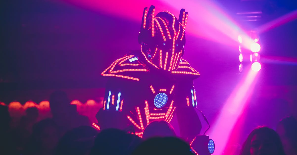 Grammy-palkinnot - Grammy-palkinnot 2026: Uudet Kasvot ja Paluut Kiehtovat Musiikkigaalassa