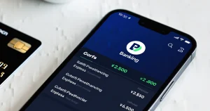 Revolut kokemuksia 2025: digitaalinen tili, valuutanvaihto ja luotettavuus Suomessa